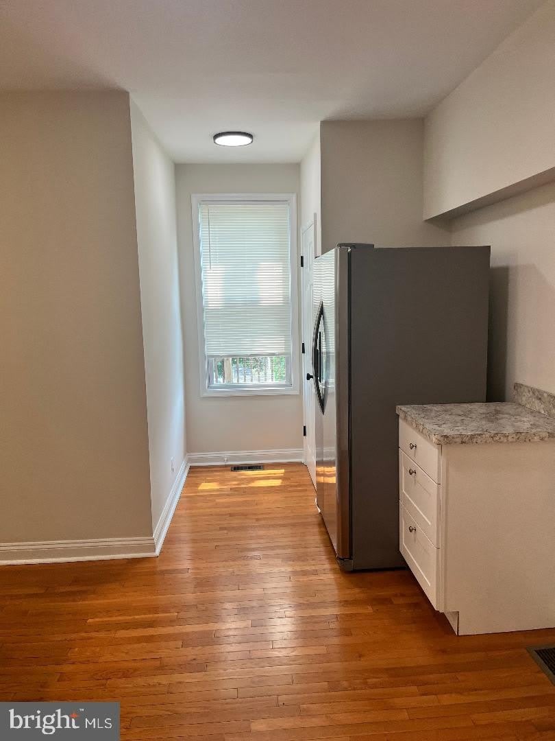 521 FORD Street – photo 3