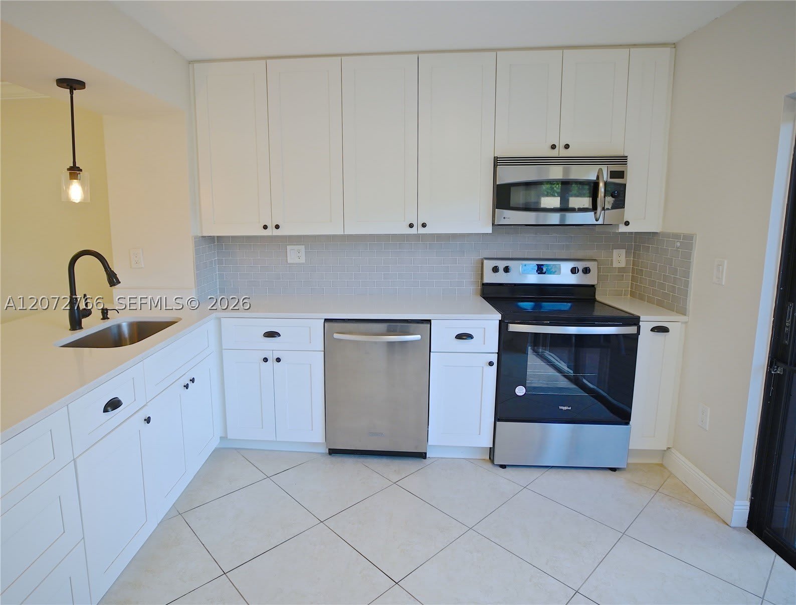 10196 SW 77th Ct – photo 3