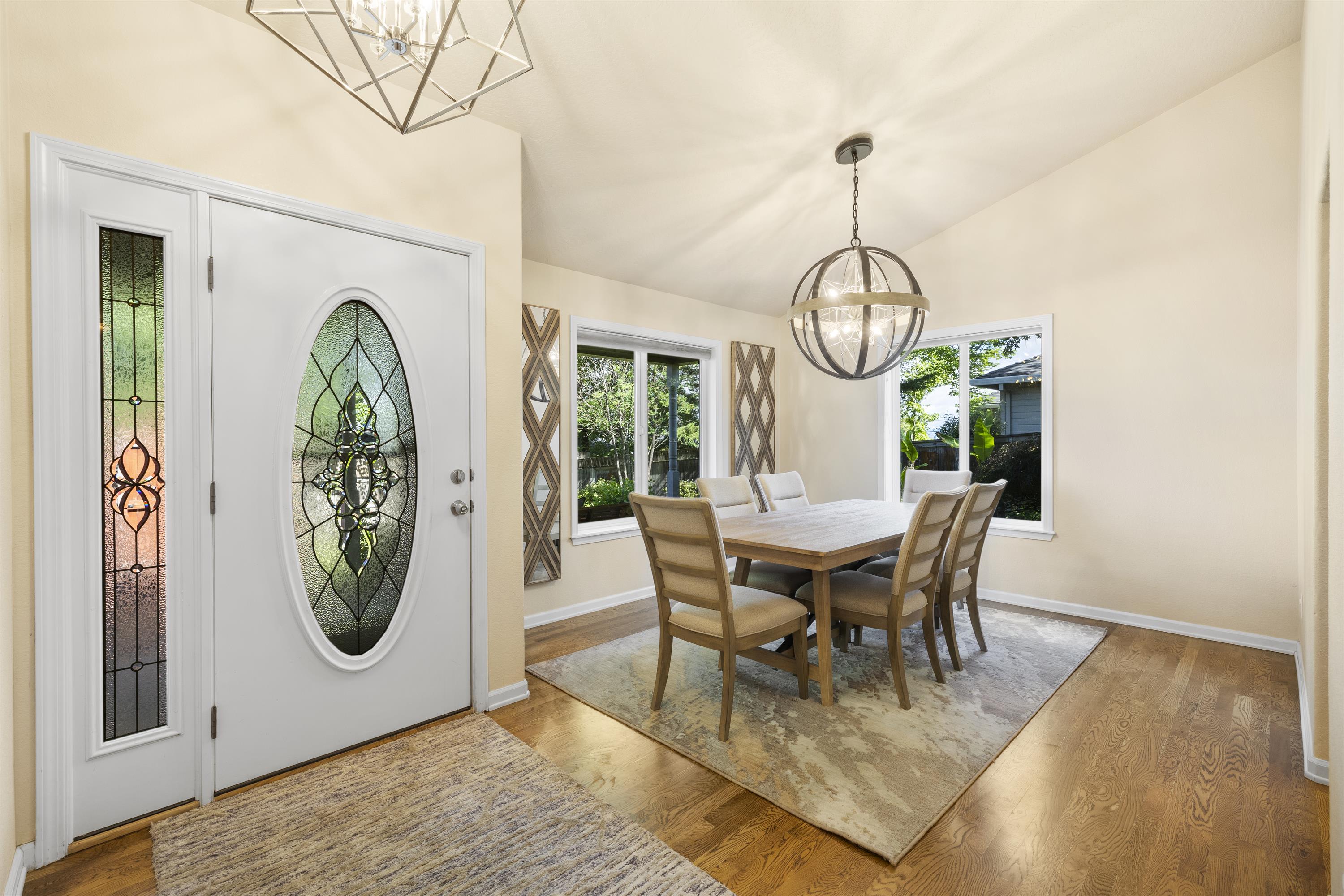 3034 Colonial Avenue – photo 4