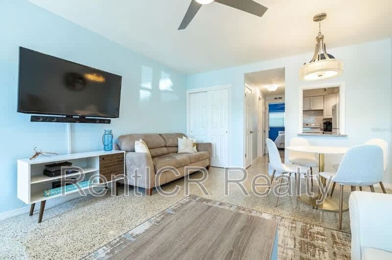 505 67th Avenue – photo 3