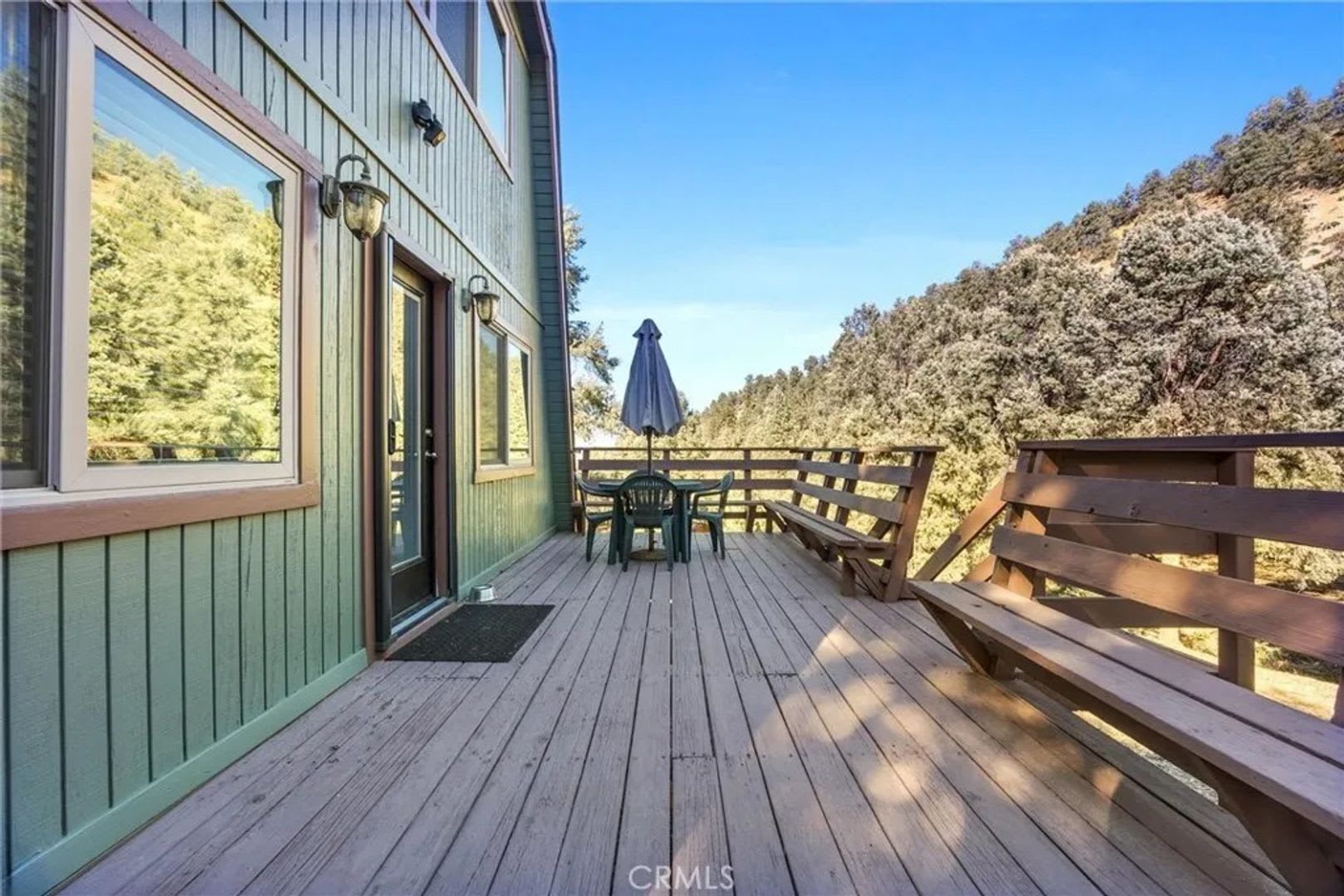 3-Bedroom Cabin with Spacious Loft, Large Deck & Fully Furnished(Optional) – photo 3