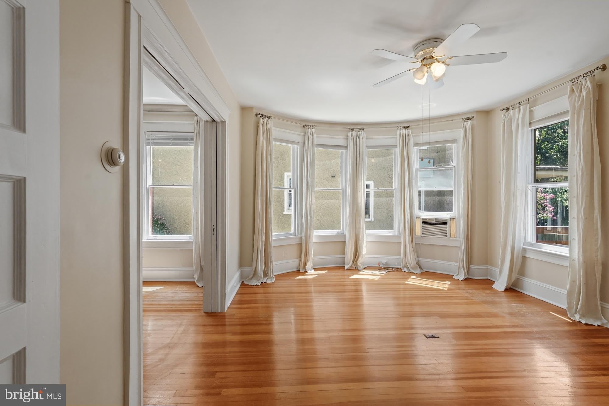 5602 39Th Street Nw – photo 5