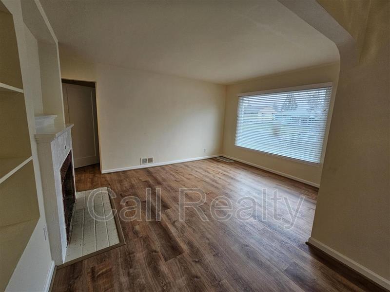 4723 N Cedar – photo 3