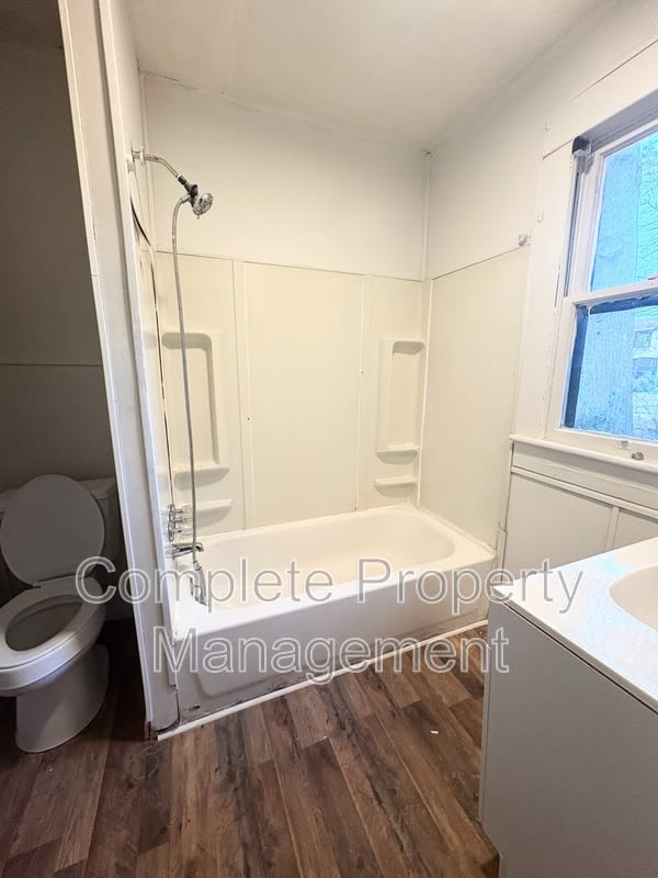 608 Fulton Avenue Southwest – photo 5
