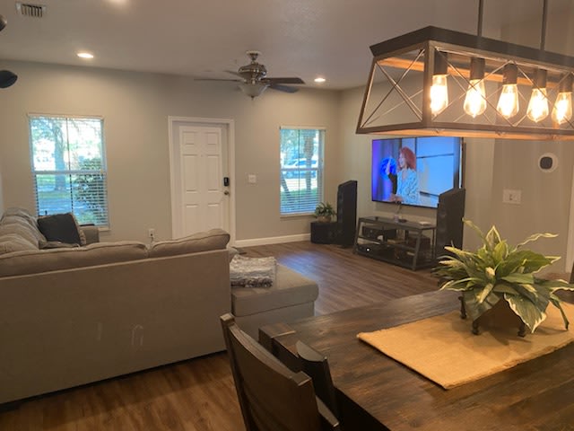 225 Deepcove Road – photo 2