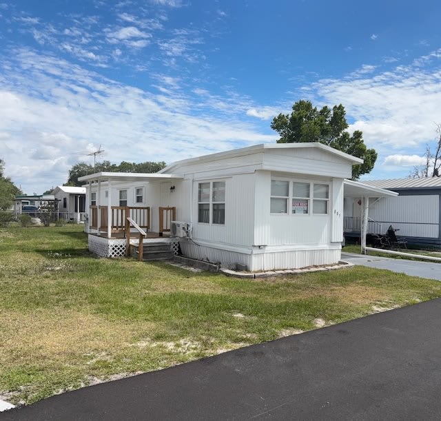 805 E Live Oak St – photo 2