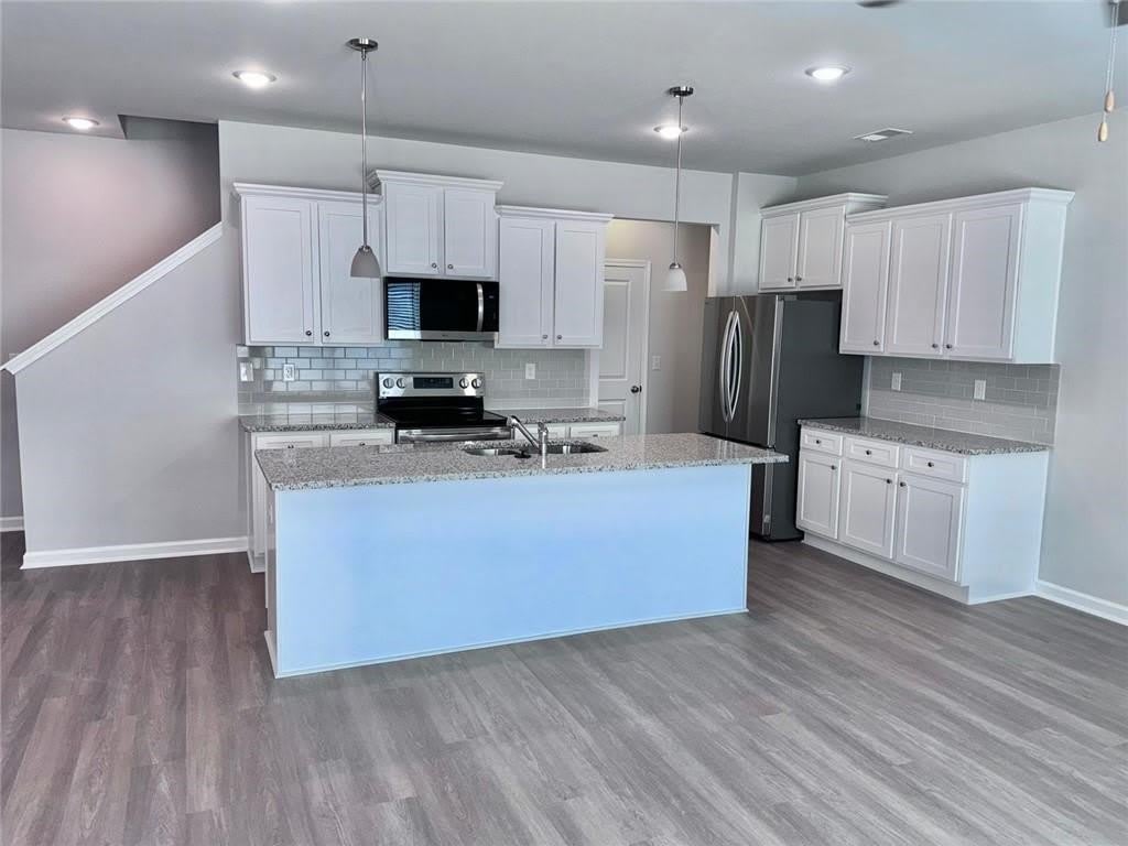 2618 Swan Lake Drive – photo 3