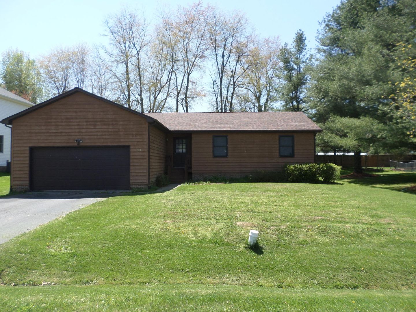 3 Bedroom 2 Bath House With 2 Car Garage – photo 4