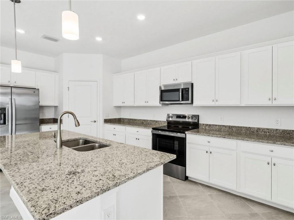 14996 Palamos Cir – photo 3