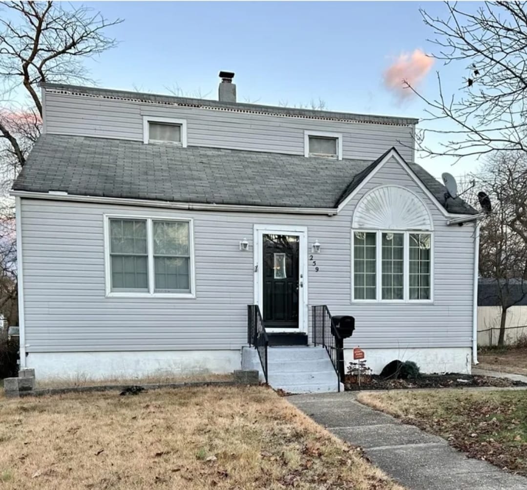 259 Elizabeth Avenue – photo 2