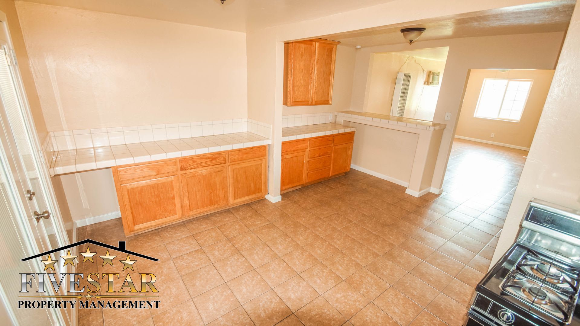 House for Rent on 604 Lawson Road – photo 5