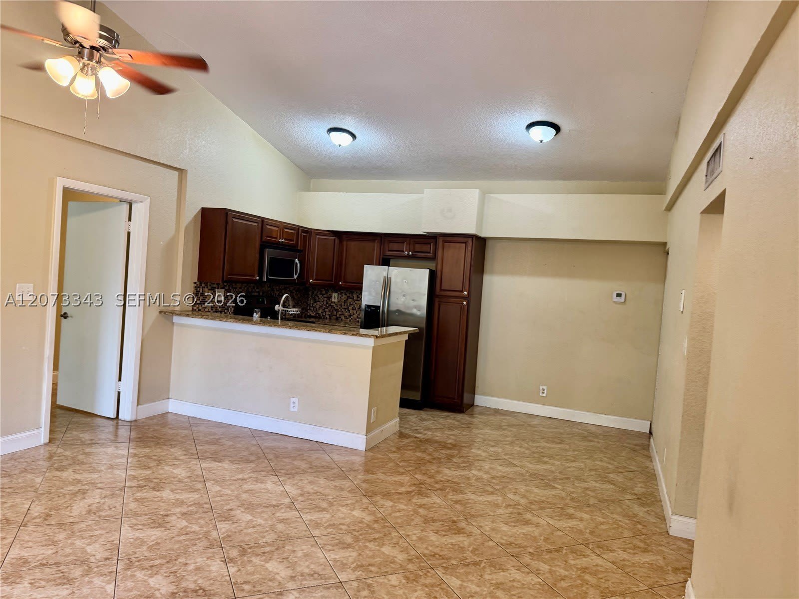 621 Lyons Rd – photo 1