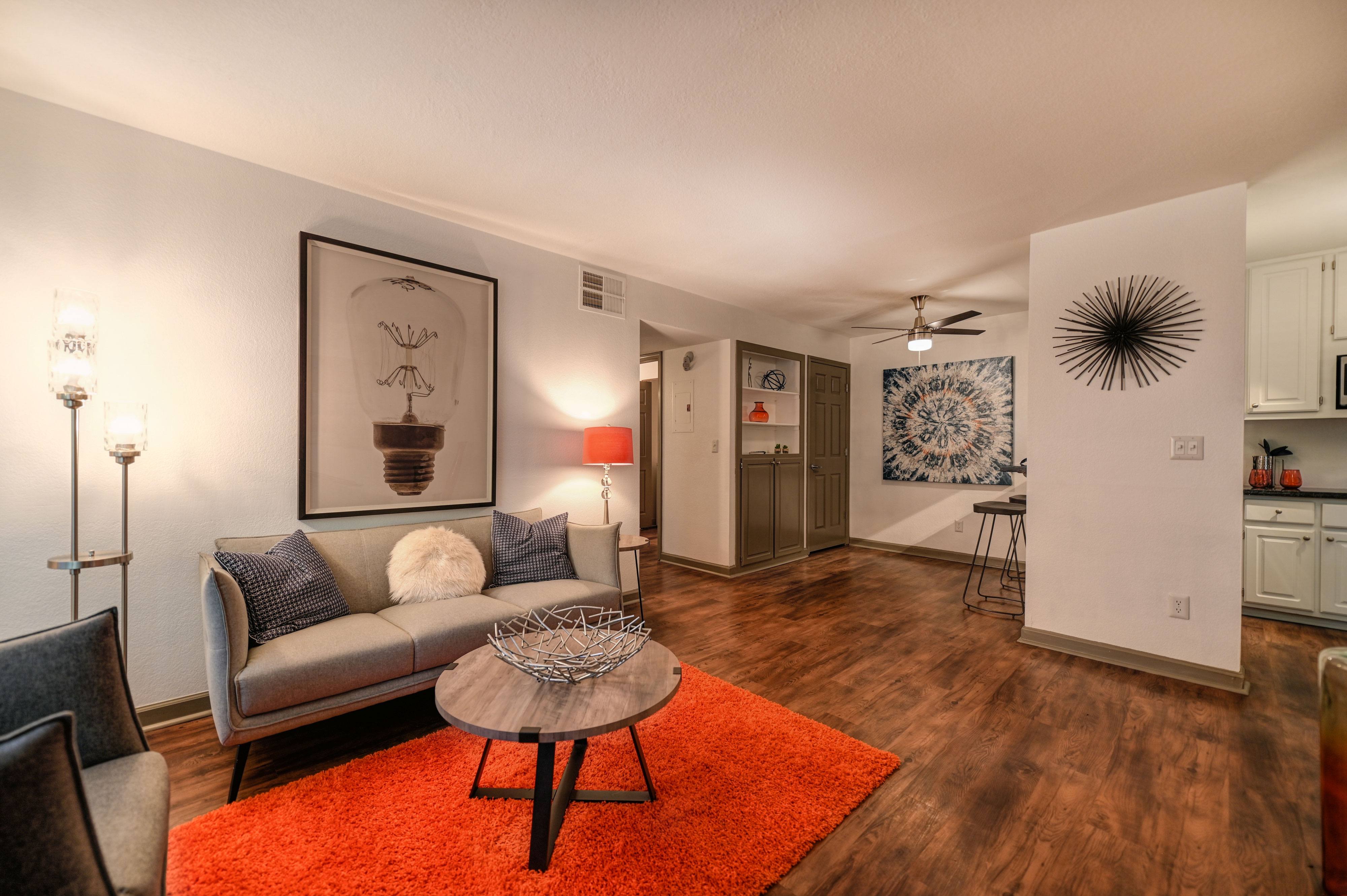 Lake Pointe Apartments – photo 3