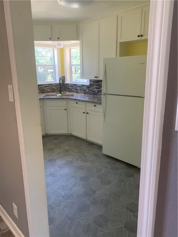 913 Azalea Drive – photo 3