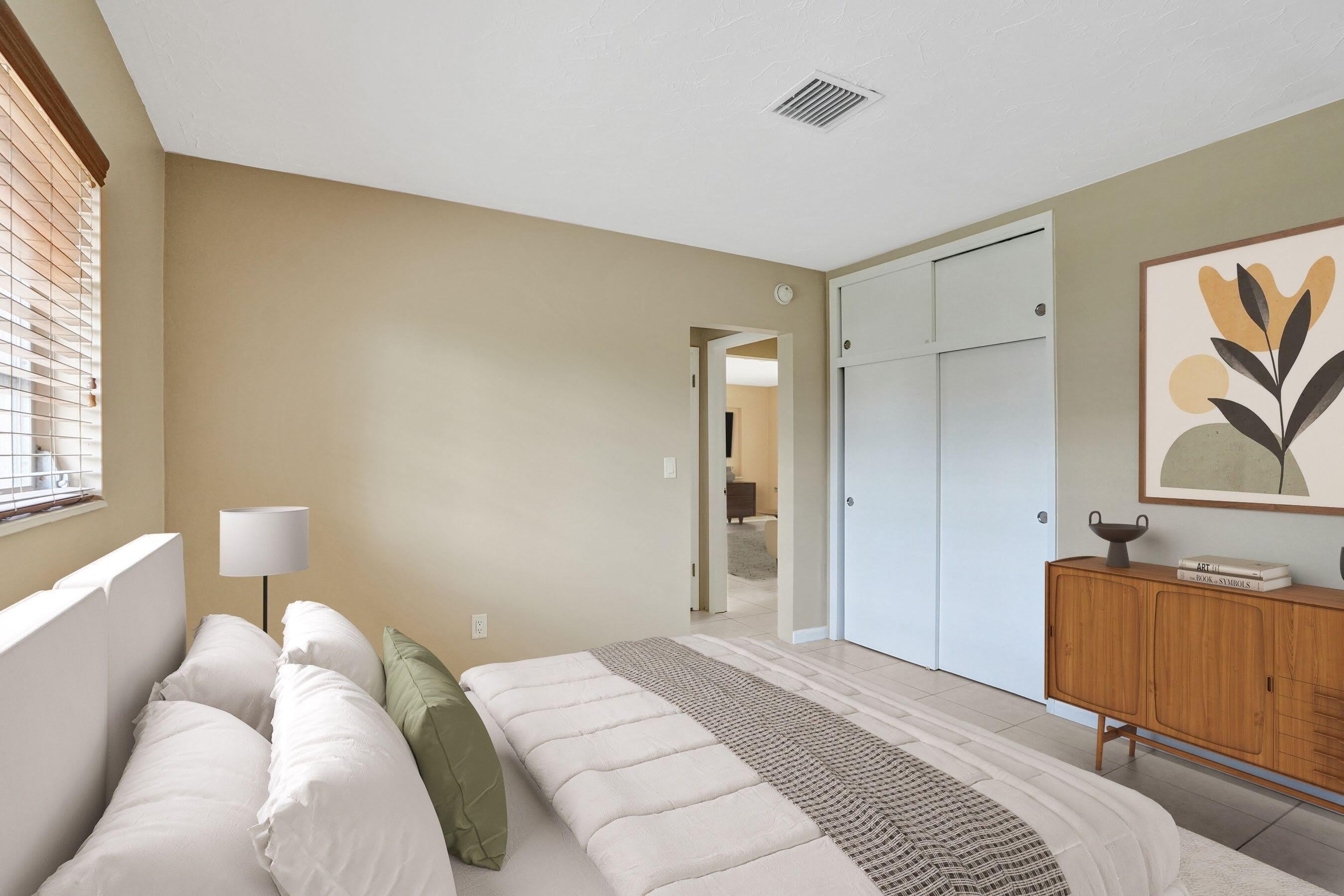 500 SE 4TH Court – photo 5