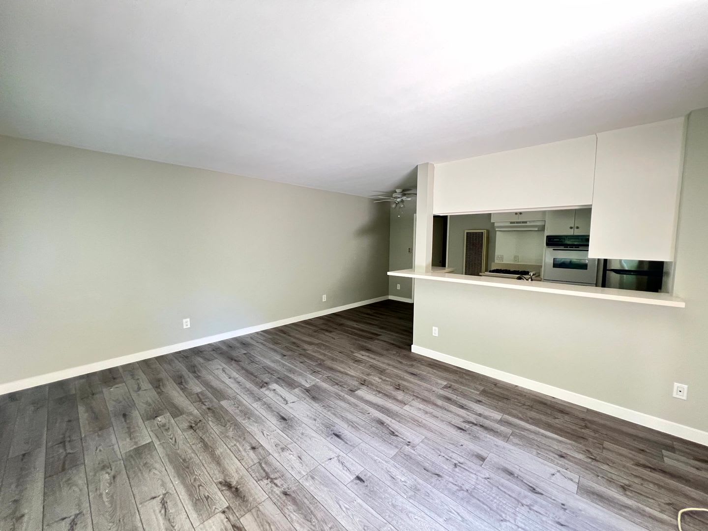 1412 Brockton Ave – photo 2