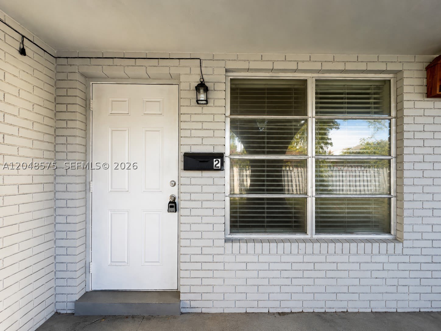 117 NE 30th Ct – photo 3