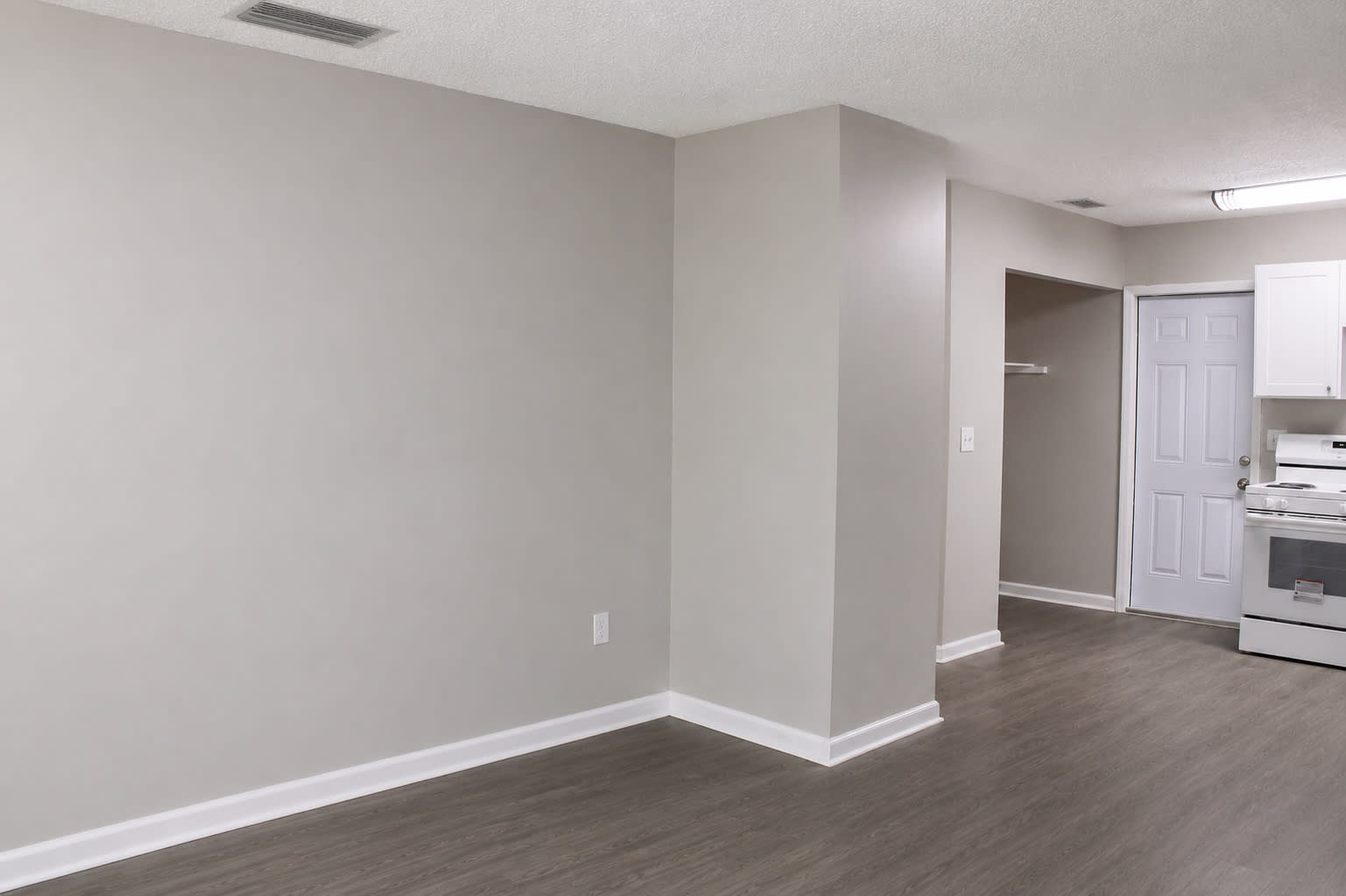 5801 N Flagler Dr – photo 3