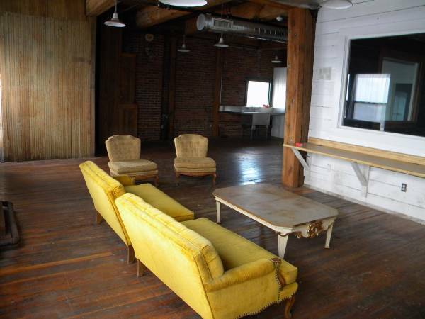 1427 West 9th Street – photo 3