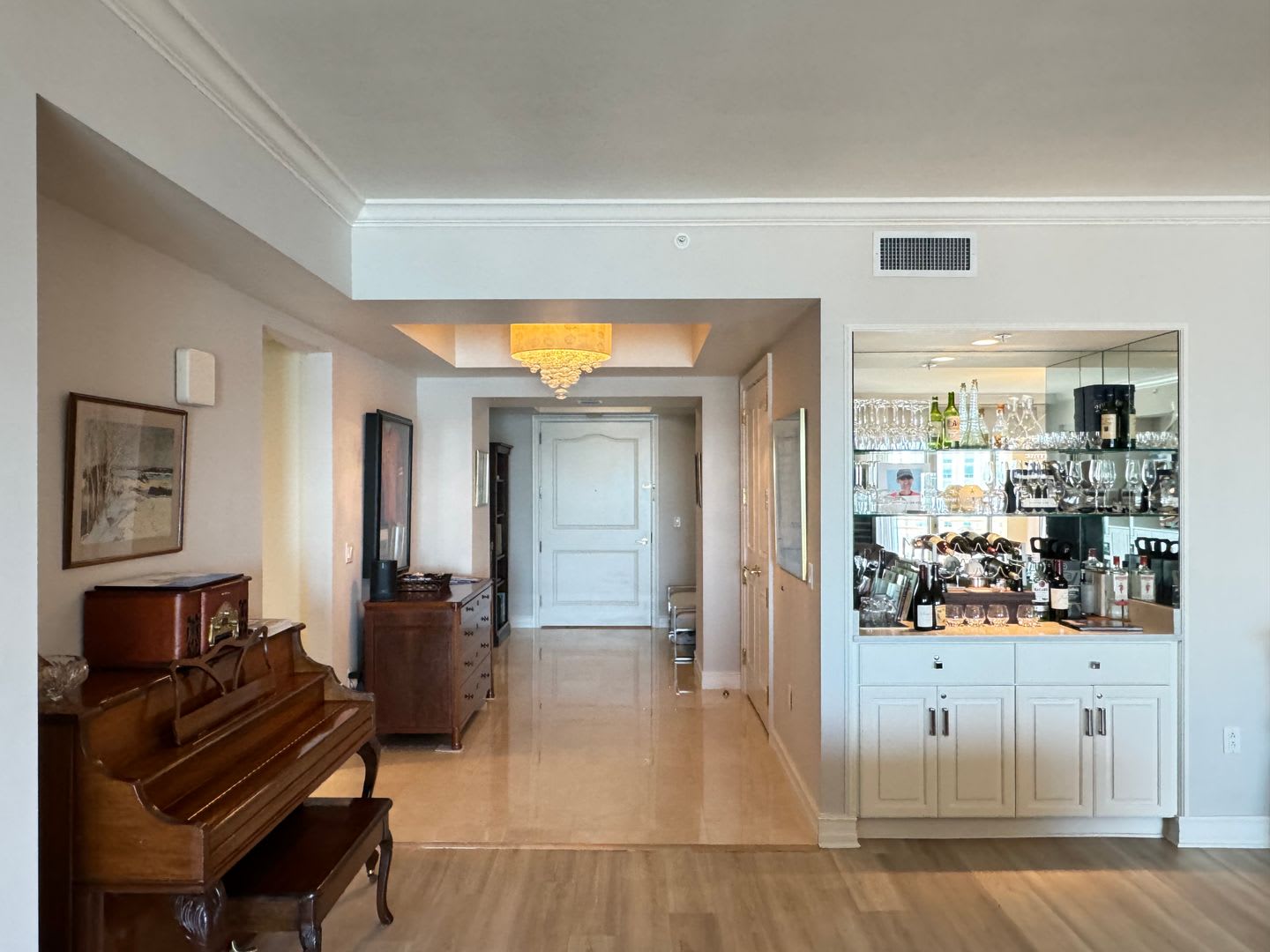 Seasonal/short term 3/2 renovated Ritz Carlton beauty with long water views – photo 3