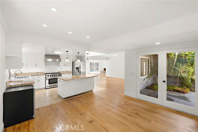 273 Cecil Place – photo 2