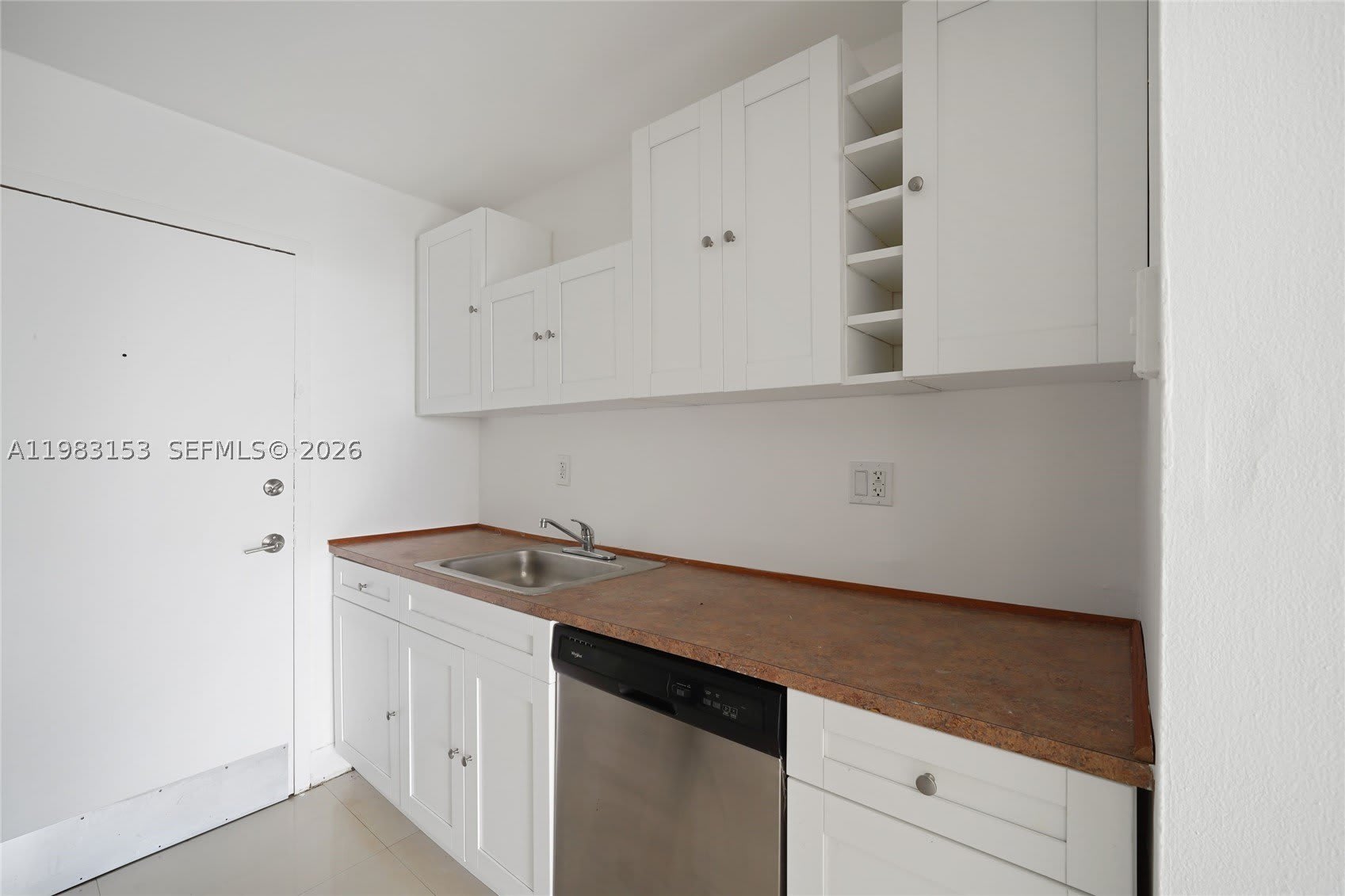 2000 NE 135th St – photo 5