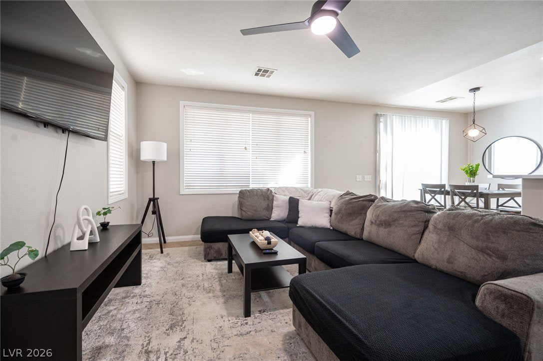 641 Solitude Point Avenue – photo 4