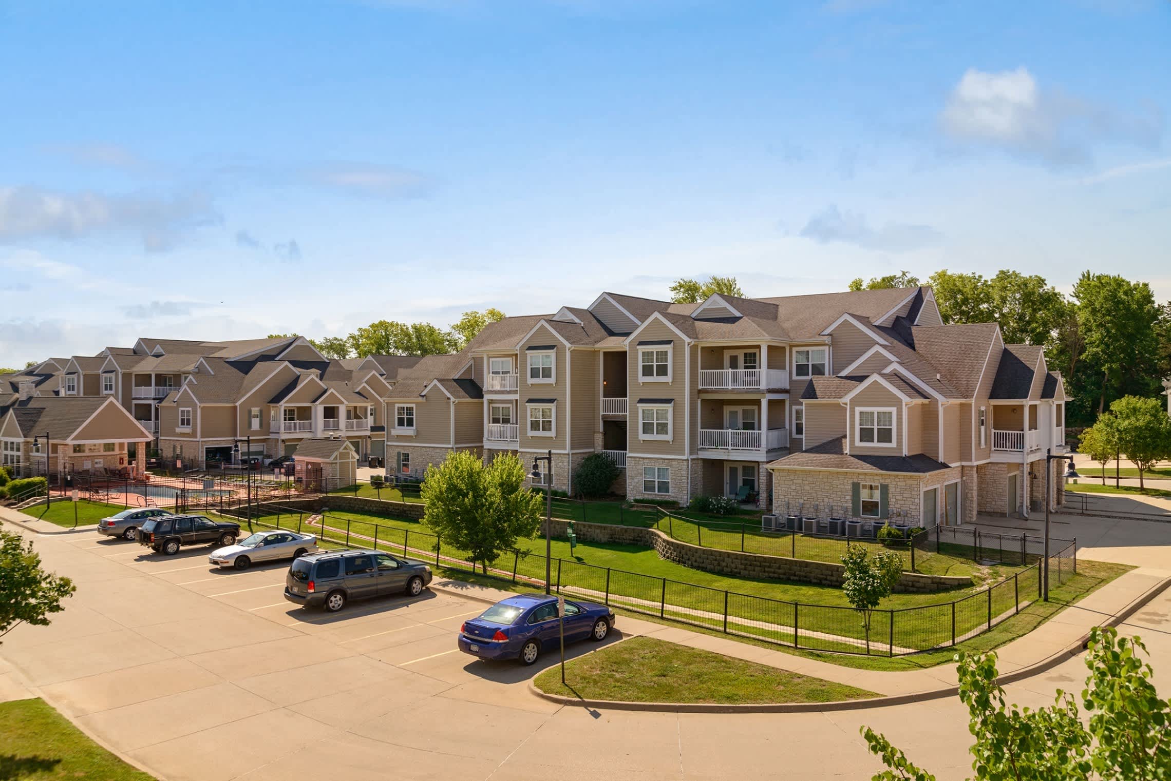Mansions at Jordan Creek – photo 4