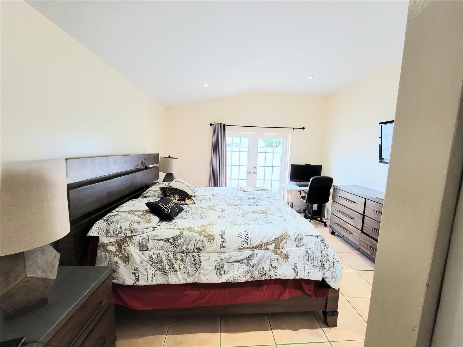 5267 Northwest 186Th Lane – photo 4