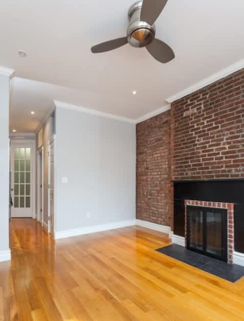 58 Leroy St – photo 2