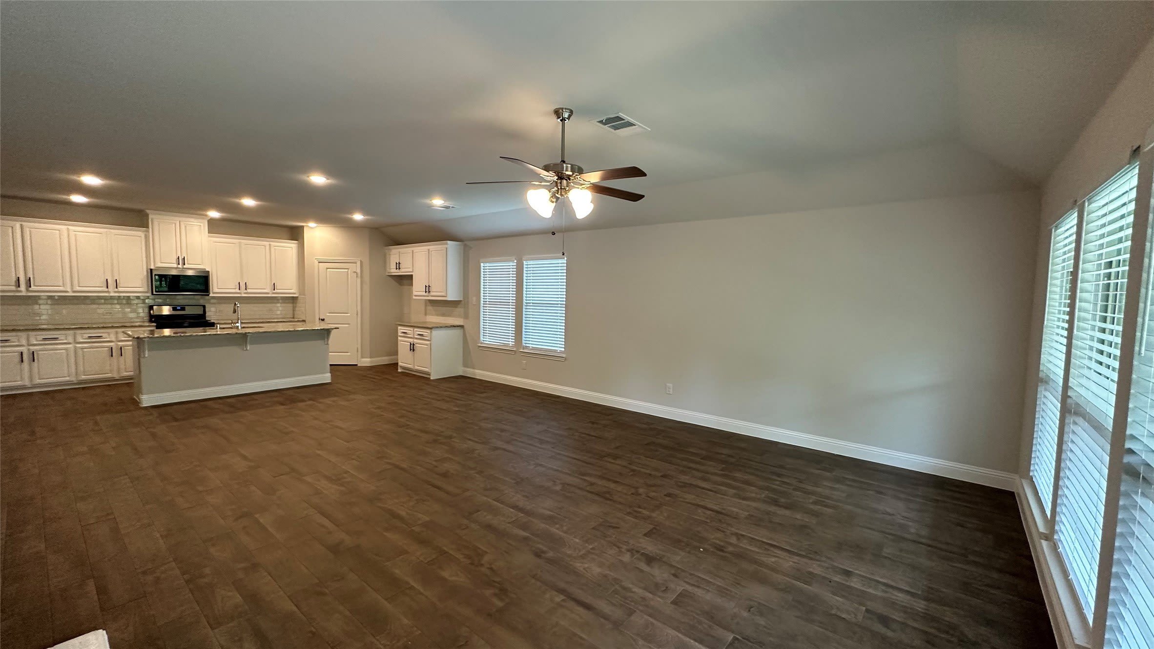 1608 Elizabeth Street – photo 3