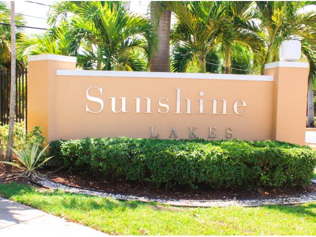 Sunshine Lakes – photo 1