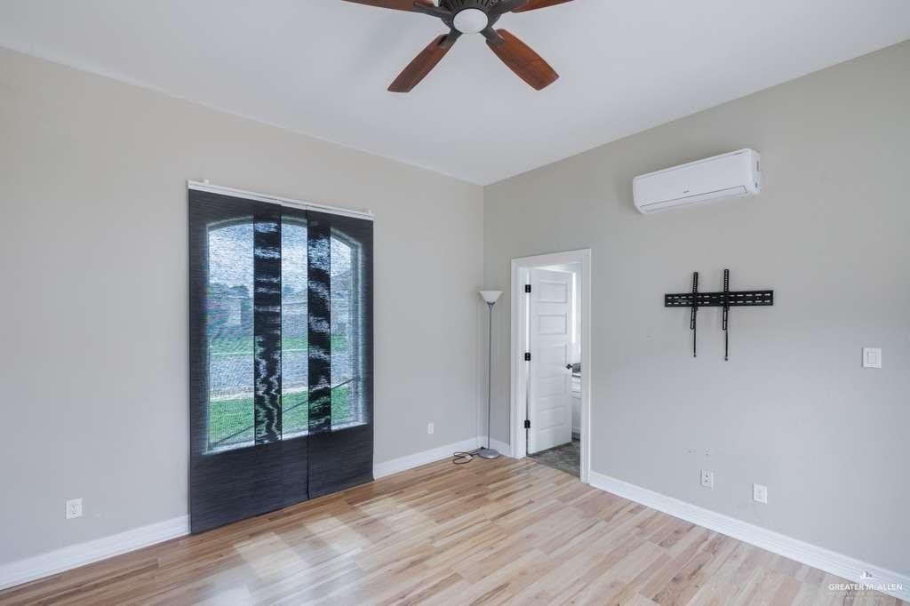 4012 Santa Fe Street – photo 5