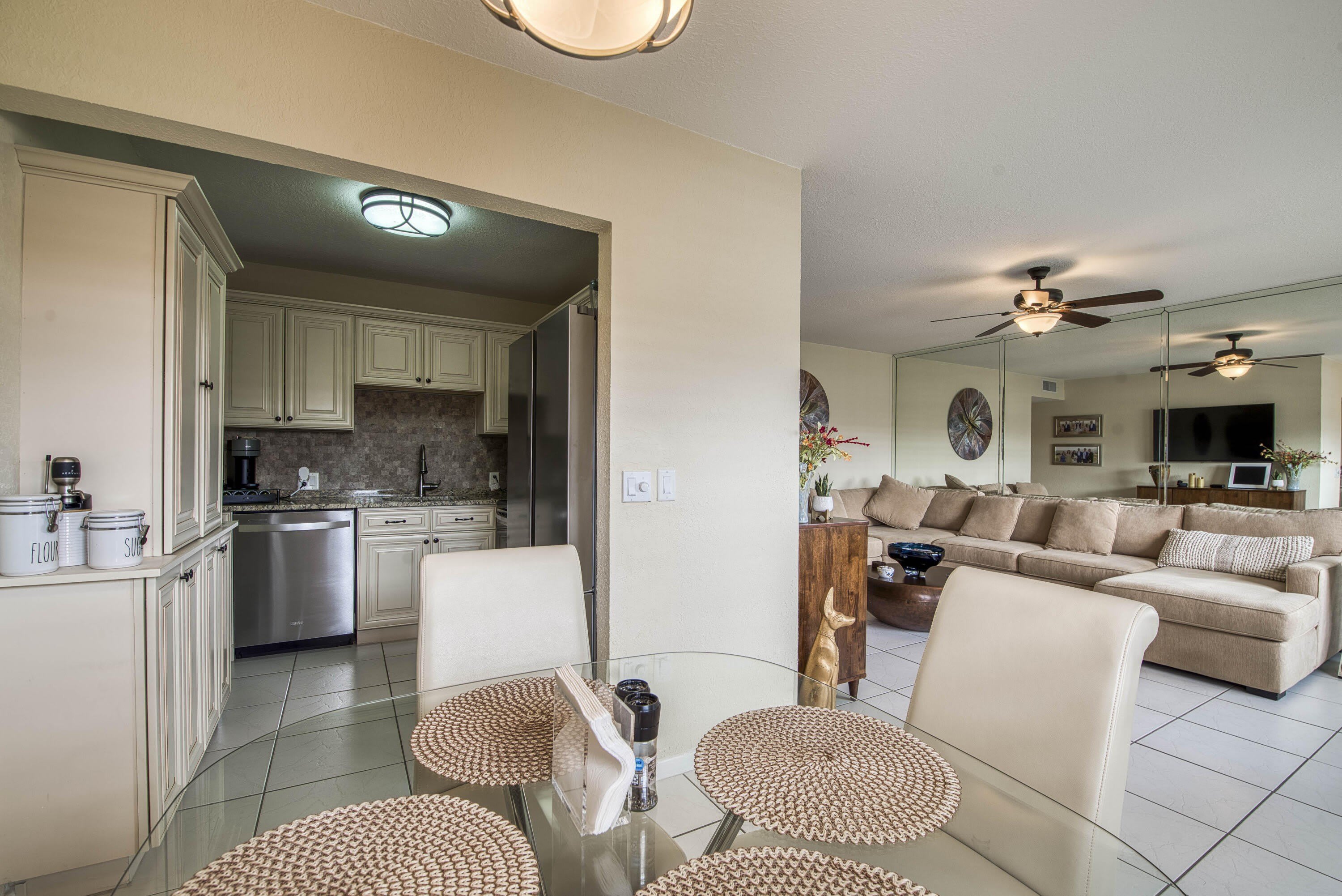 293 Brighton G – photo 3