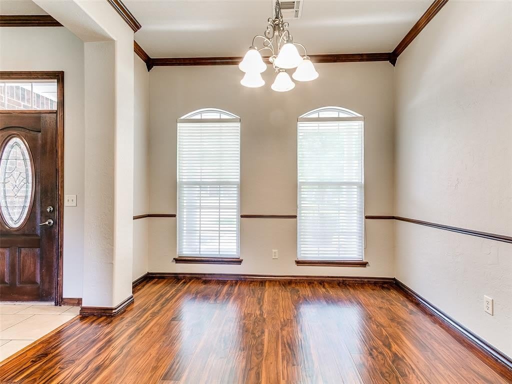 309 E Richmond Terrace – photo 5