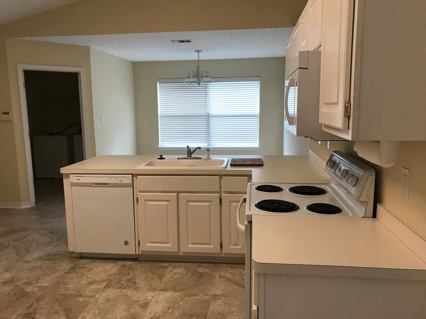 Great Bluewater Bay Location! – photo 4