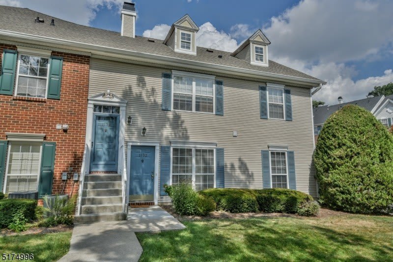 1132 Stafford St – photo 1