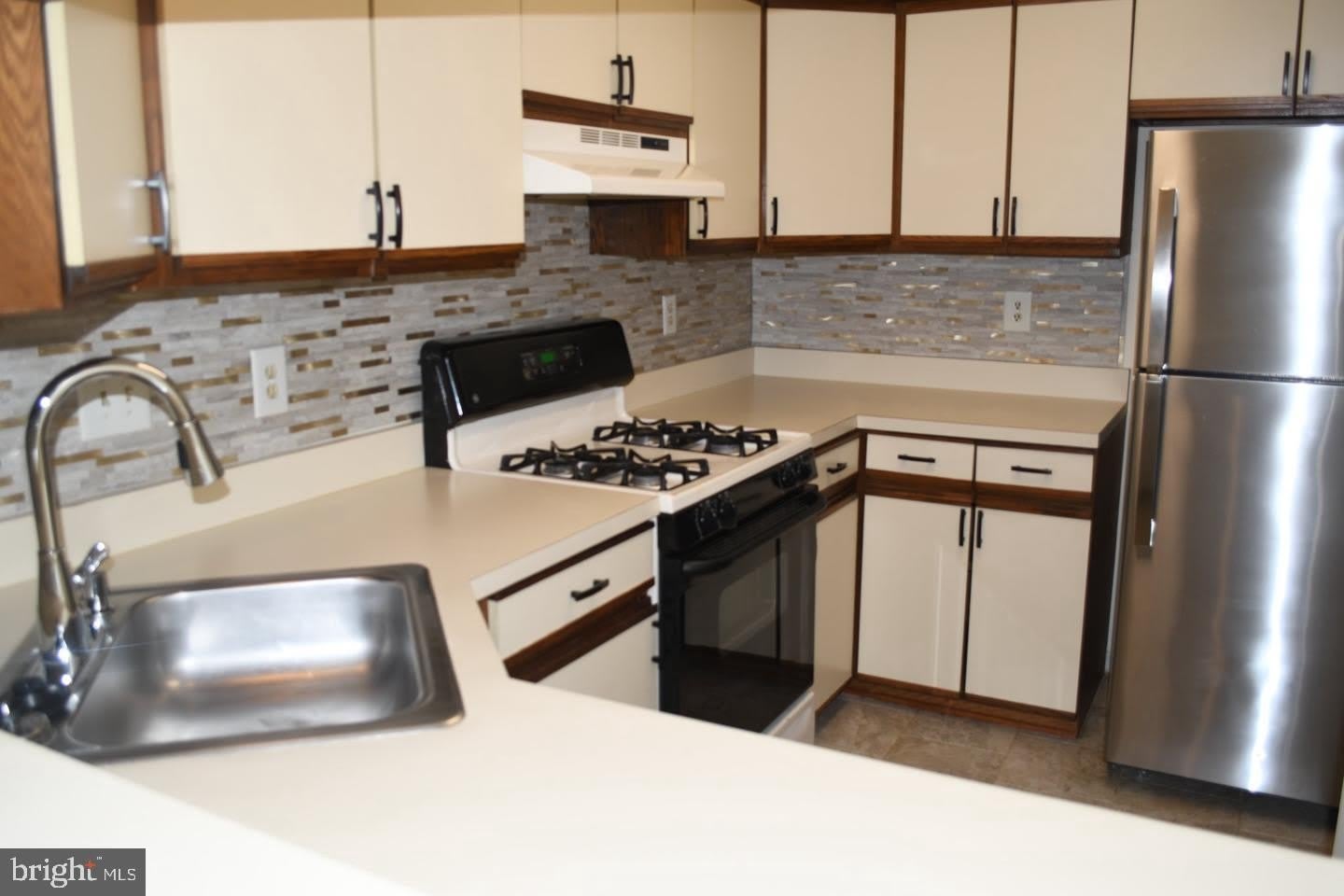 14380 GRINGSBY Court – photo 3