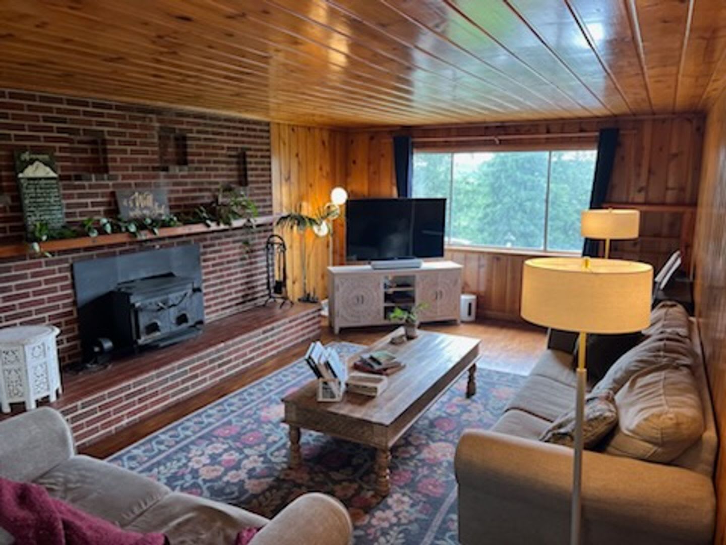 SINGLE FAMILY HOME NEAR URBANA WITH SOME UPGRADES, WOOD FLOOR ON MAIN AND BEDROOM LEVEL – photo 2