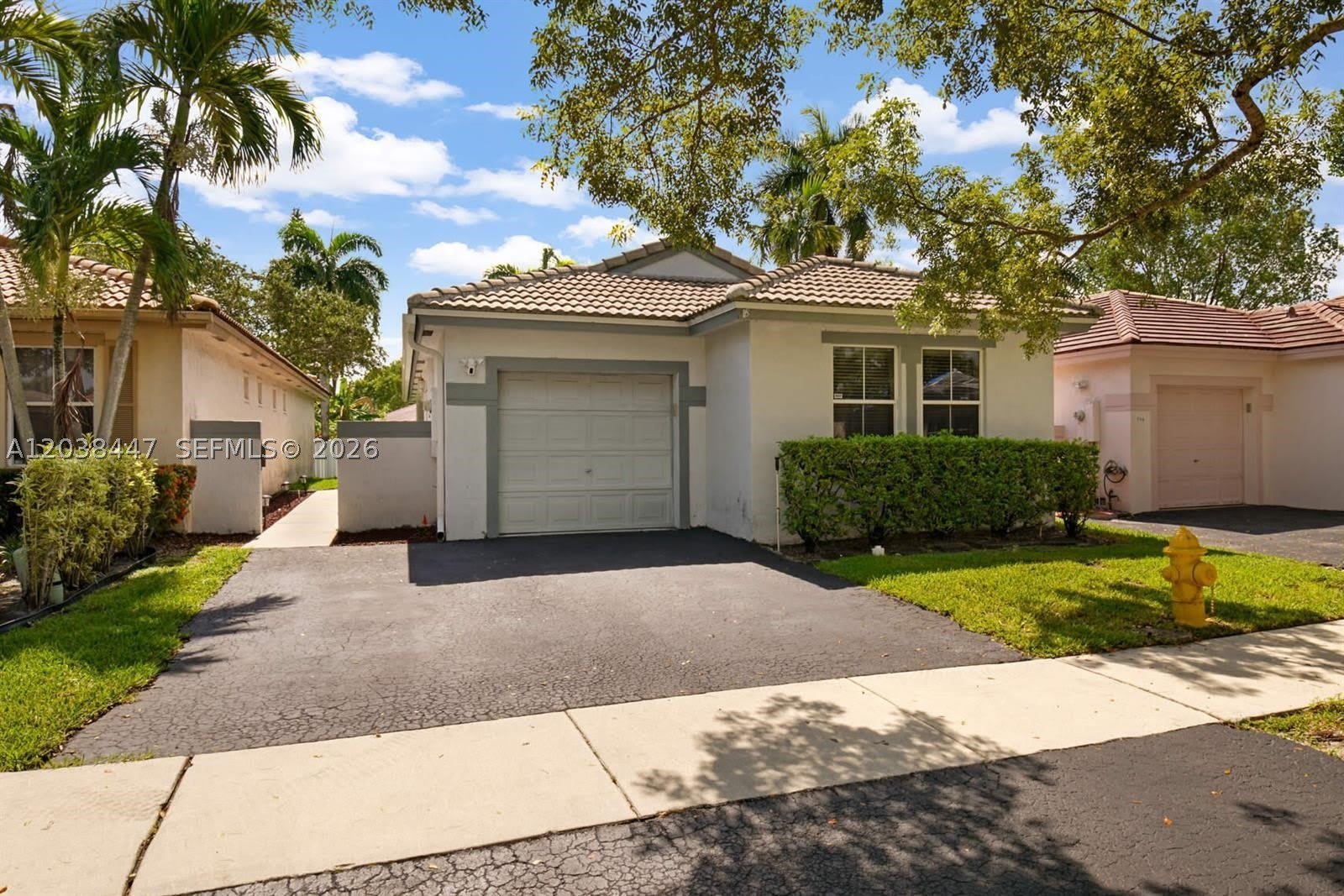 200 NW 75th Ter – photo 1