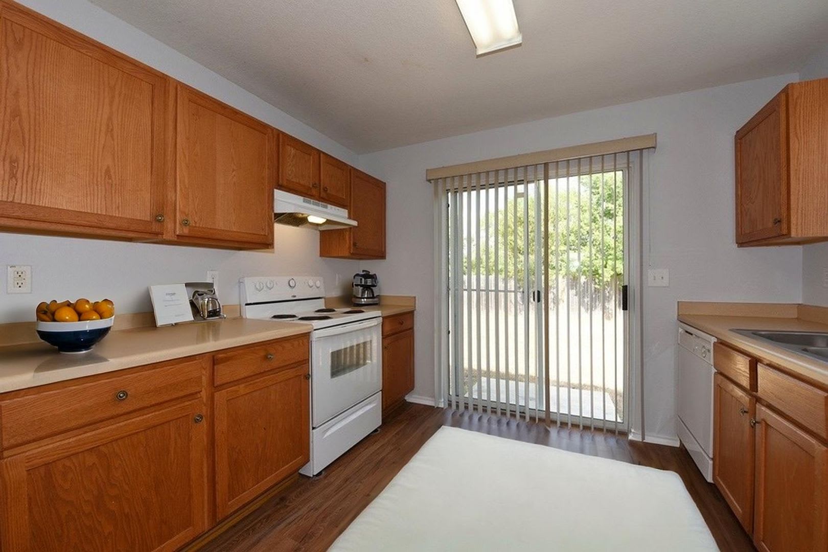 Great home ready for move-in!!! – photo 5