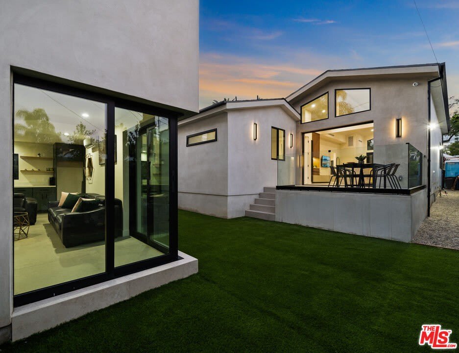 8982 Norma Pl – photo 3