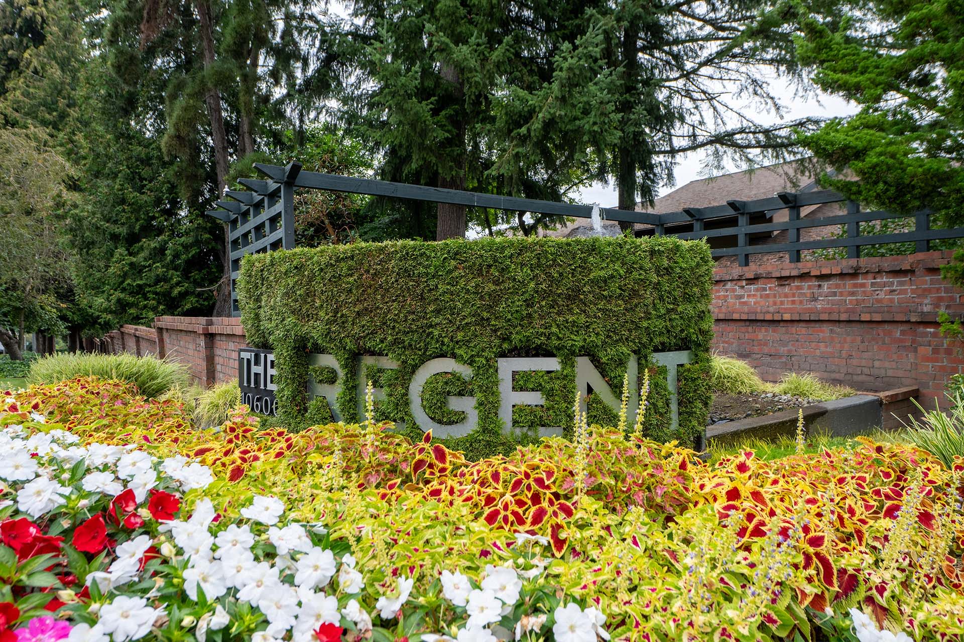 The Regent at Bellevue Way Apartments – photo 1