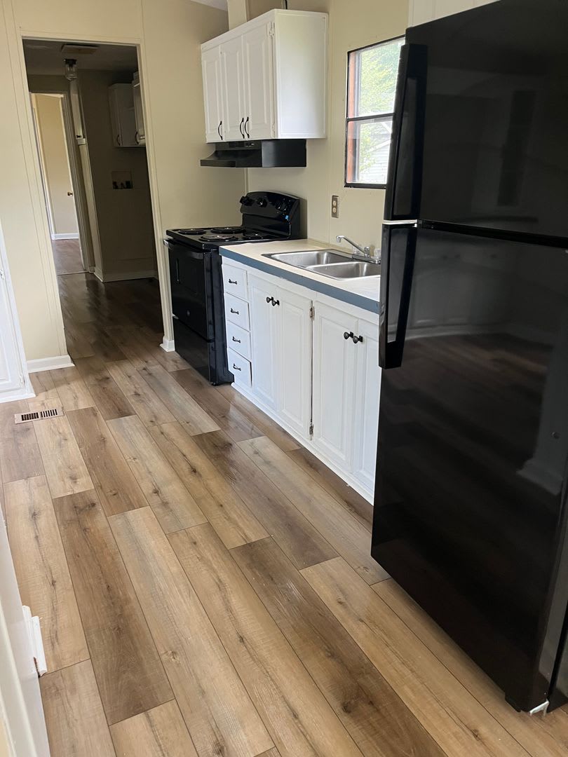 549 13Th Street – photo 1