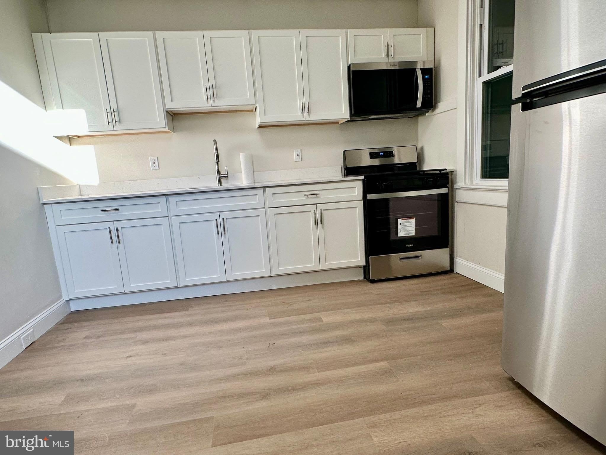 119 TYLER Street – photo 4