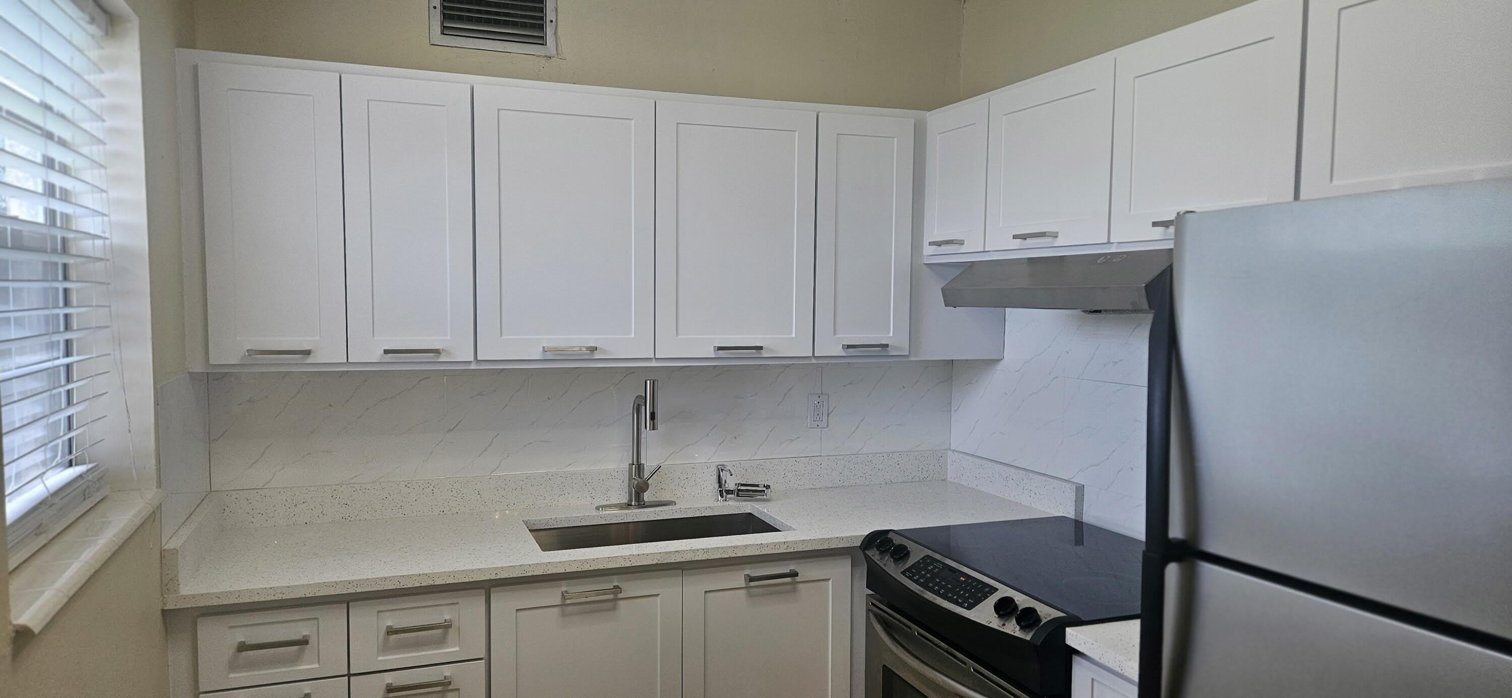 184 WALTHAM H – photo 2