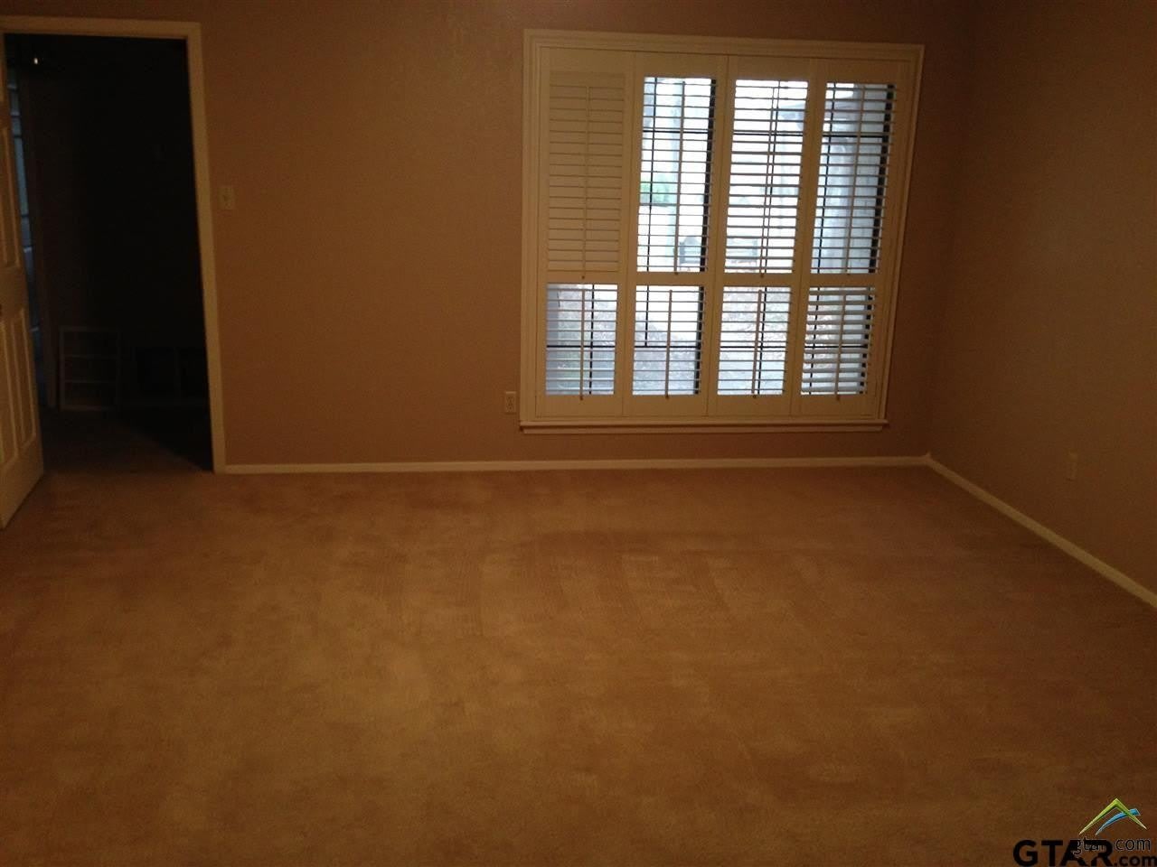 1602 Timber Creek Dr – photo 5