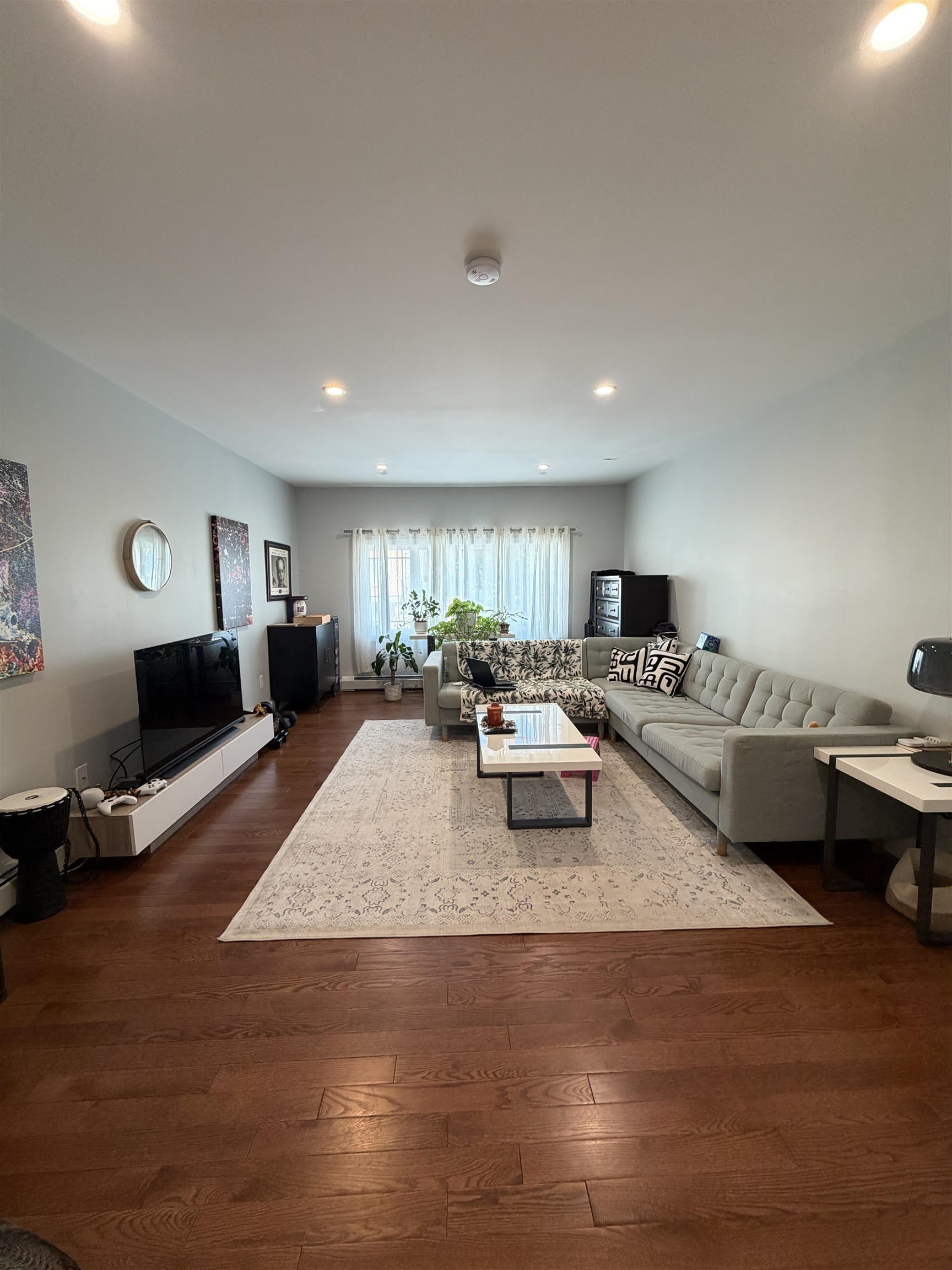 195 HUTTON ST – photo 3
