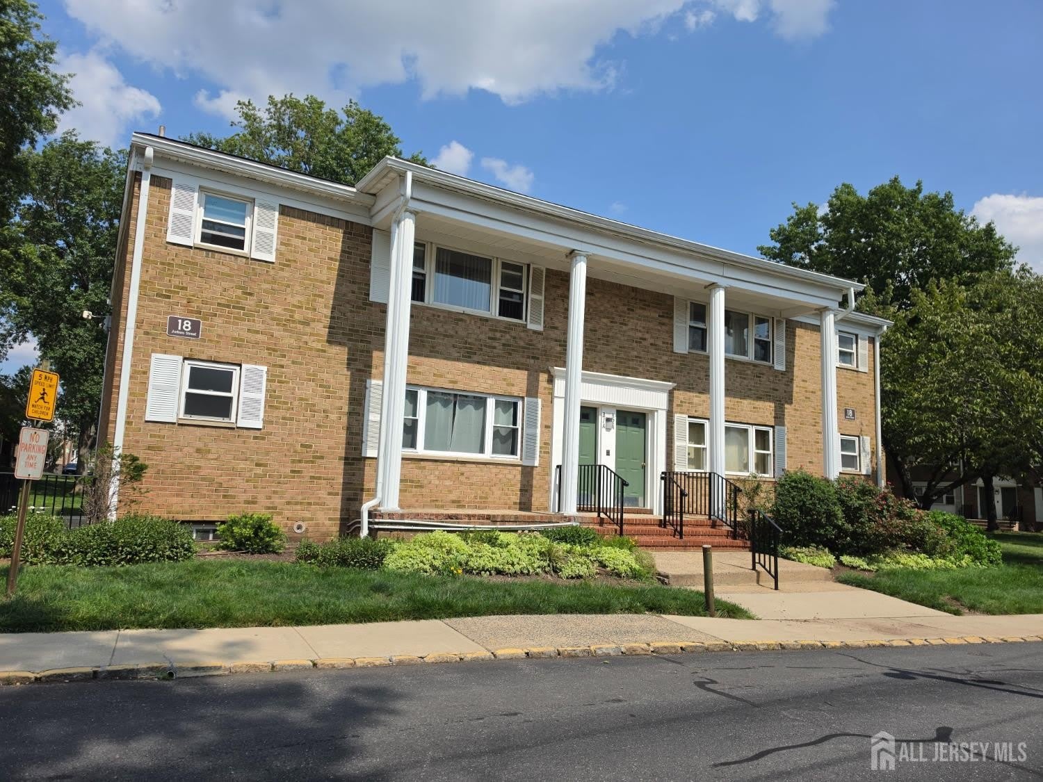 18 Judson Street – photo 3