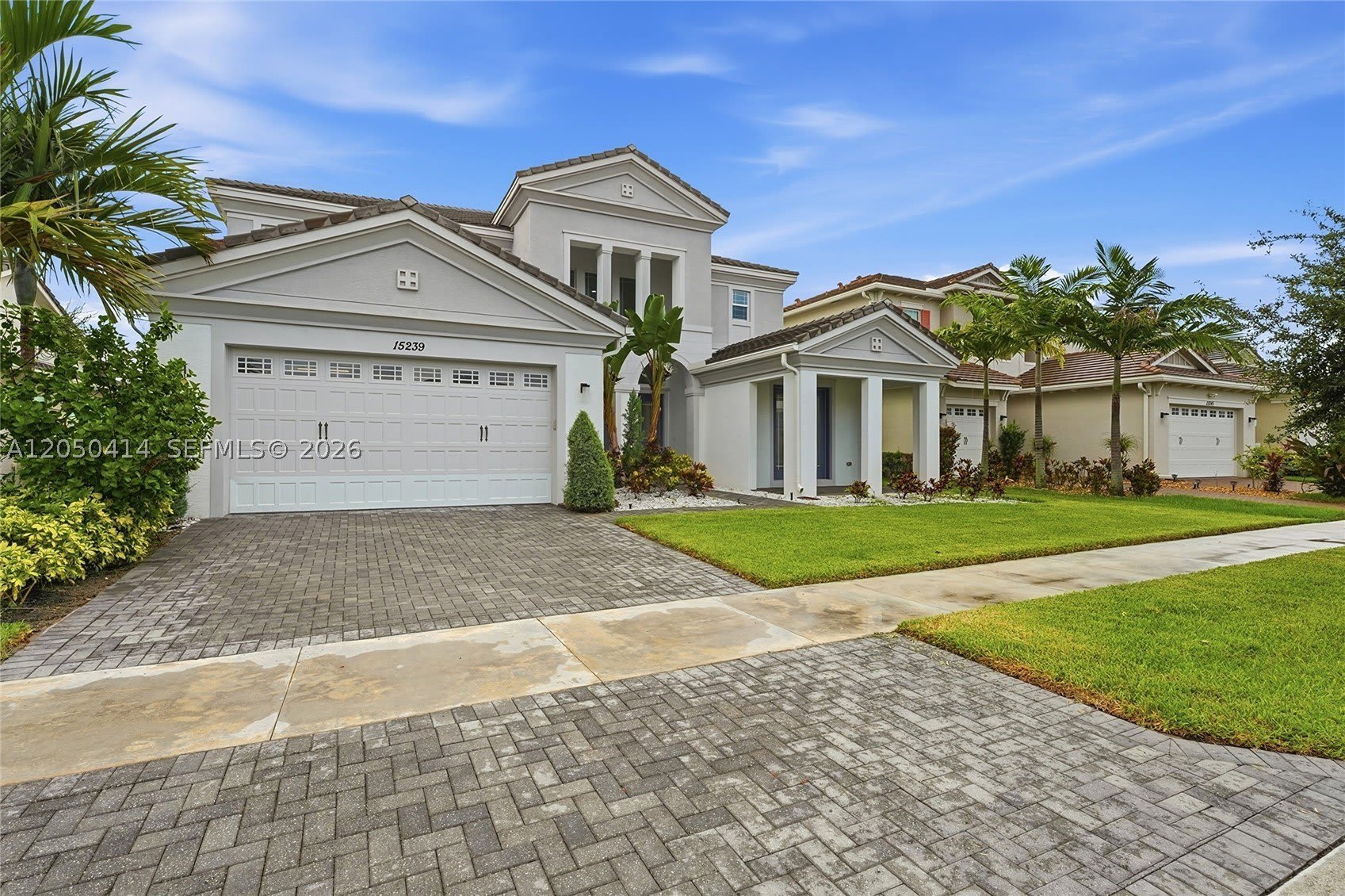15239 Goldfinch Cir – photo 2